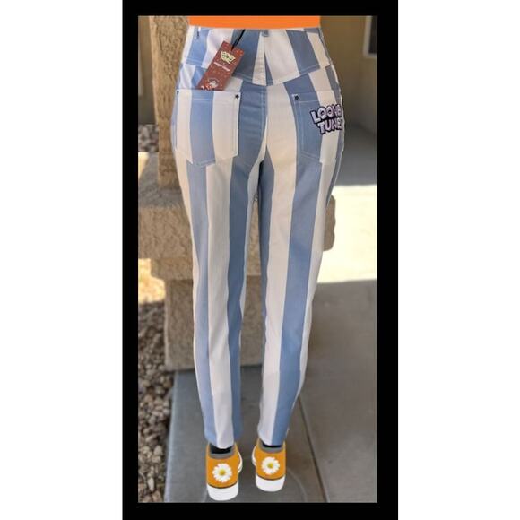 Looney Tunes X Unique Vintage Blue Striped Bugs Bunny Skinny Jeans Size 6-8 M - Picture 5 of 9
